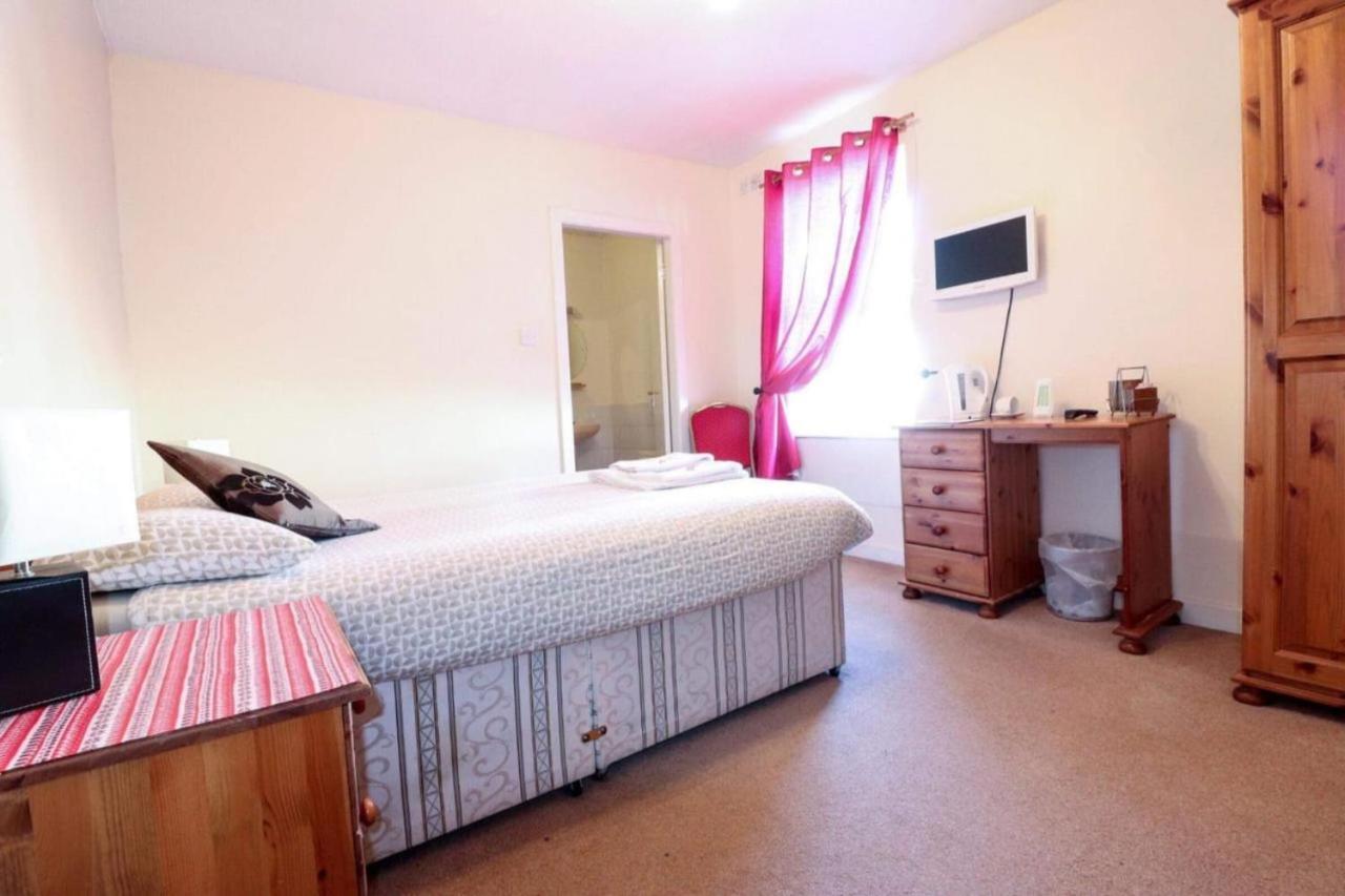 The Bridge Inn Tillicoultry Екстериор снимка
